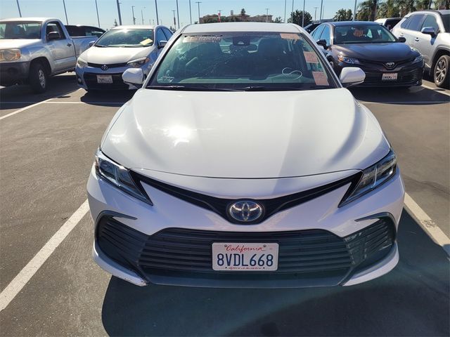 2021 Toyota Camry Hybrid LE