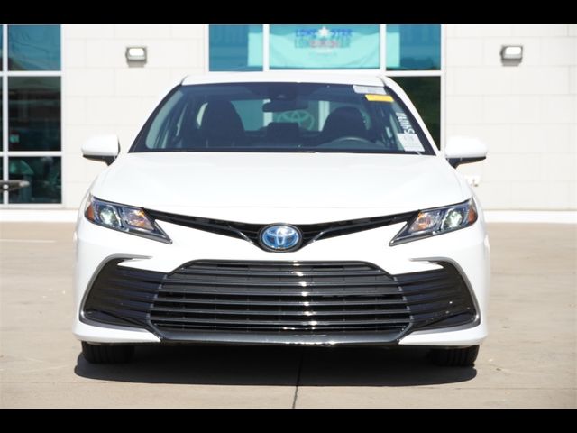 2021 Toyota Camry Hybrid LE