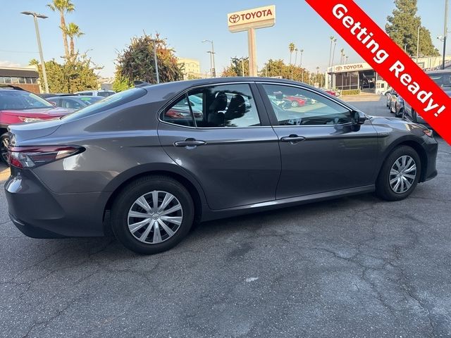 2021 Toyota Camry Hybrid LE