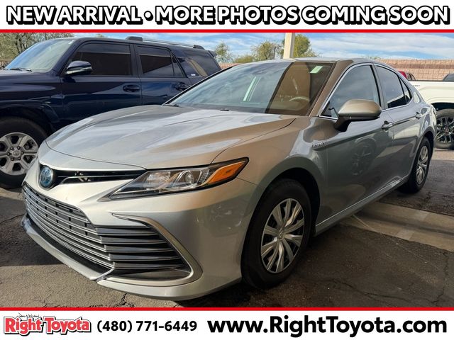 2021 Toyota Camry Hybrid LE