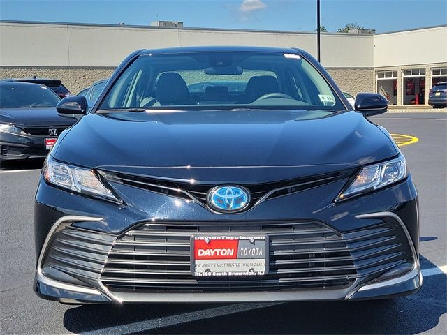 2021 Toyota Camry Hybrid LE