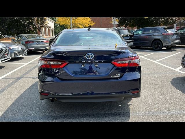 2021 Toyota Camry Hybrid LE