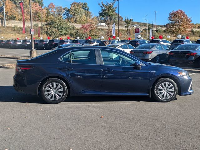 2021 Toyota Camry Hybrid LE