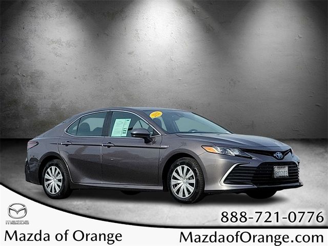 2021 Toyota Camry Hybrid LE