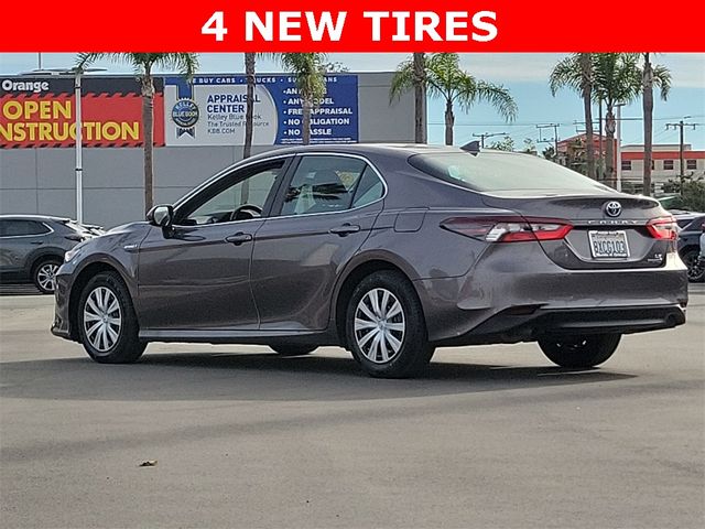 2021 Toyota Camry Hybrid LE