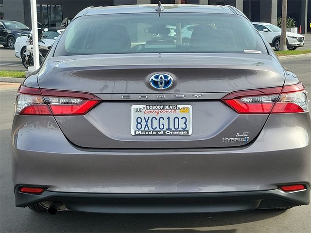 2021 Toyota Camry Hybrid LE