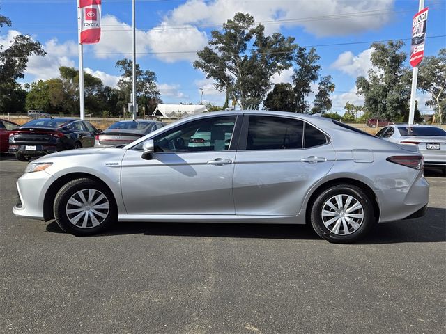 2021 Toyota Camry Hybrid LE