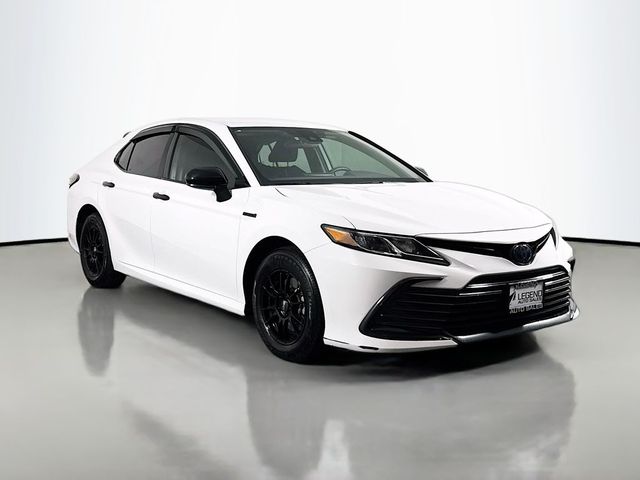 2021 Toyota Camry Hybrid LE