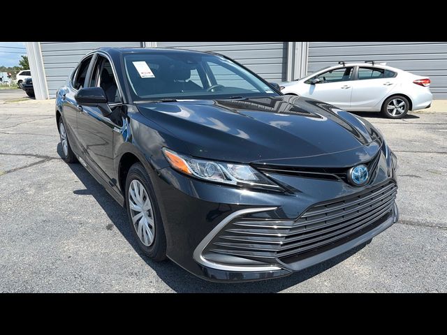 2021 Toyota Camry Hybrid LE