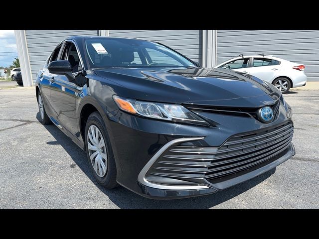 2021 Toyota Camry Hybrid LE