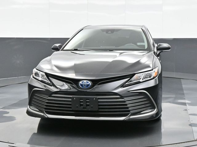 2021 Toyota Camry Hybrid LE