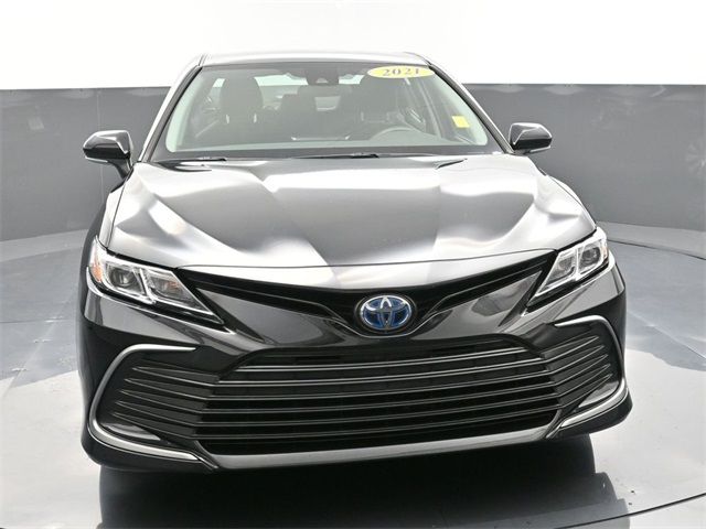 2021 Toyota Camry Hybrid LE