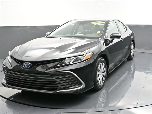 2021 Toyota Camry Hybrid LE