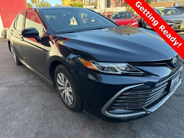 2021 Toyota Camry Hybrid LE