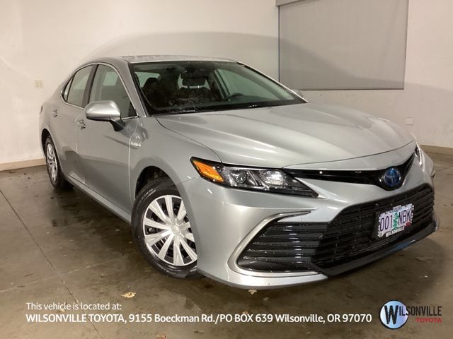 2021 Toyota Camry Hybrid LE