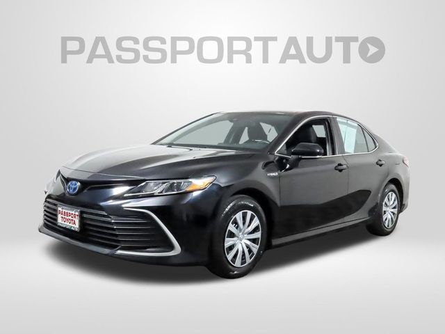 2021 Toyota Camry Hybrid LE