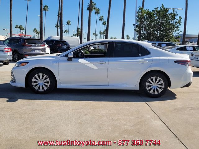 2021 Toyota Camry Hybrid LE