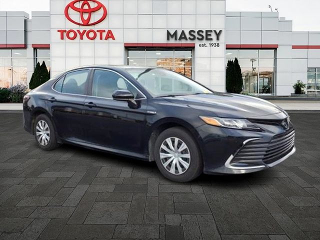 2021 Toyota Camry Hybrid LE