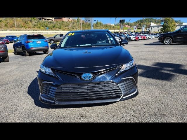 2021 Toyota Camry Hybrid LE