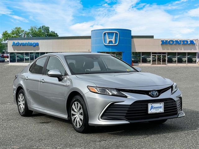 2021 Toyota Camry Hybrid LE