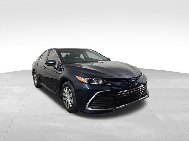 2021 Toyota Camry Hybrid LE