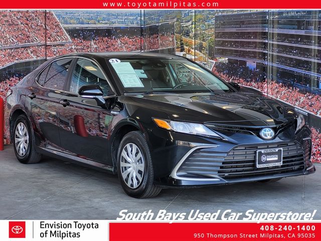 2021 Toyota Camry Hybrid LE