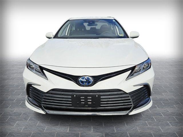 2021 Toyota Camry Hybrid LE