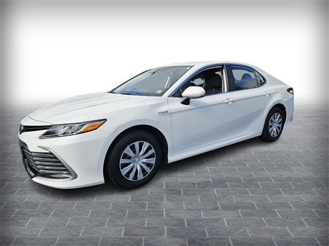 2021 Toyota Camry Hybrid LE