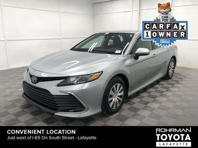 2021 Toyota Camry Hybrid LE