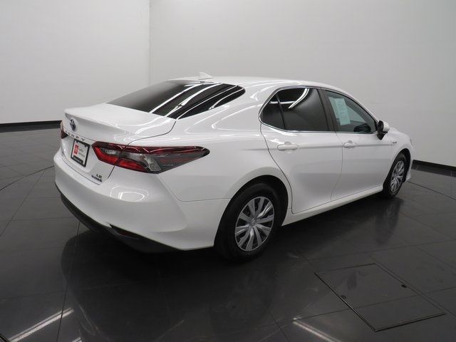 2021 Toyota Camry Hybrid LE