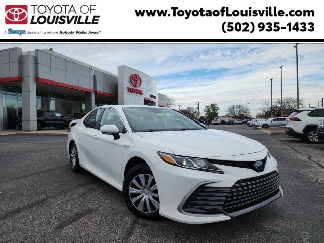 2021 Toyota Camry Hybrid LE