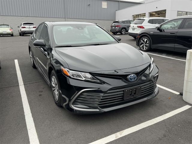 2021 Toyota Camry Hybrid LE