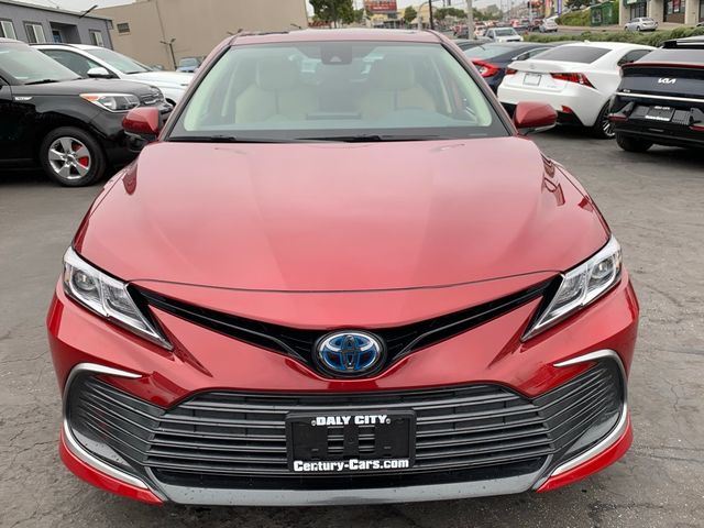 2021 Toyota Camry Hybrid LE