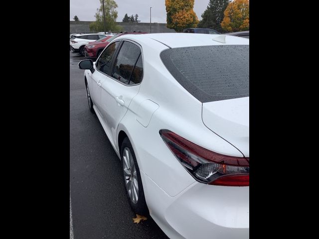 2021 Toyota Camry Hybrid LE