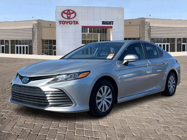 2021 Toyota Camry Hybrid LE