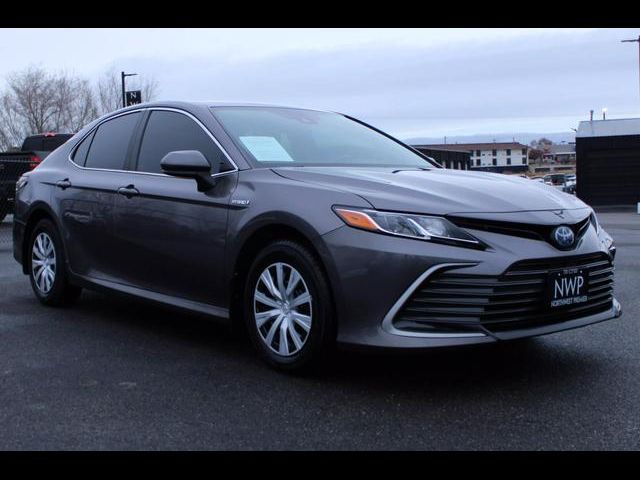 2021 Toyota Camry Hybrid LE