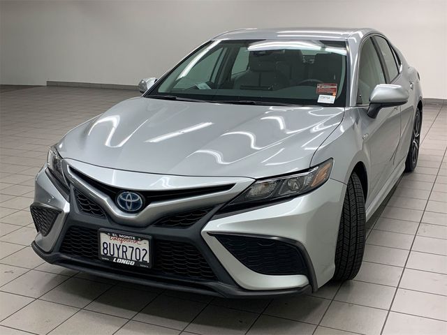 2021 Toyota Camry Hybrid SE