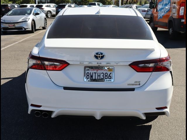 2021 Toyota Camry Hybrid SE