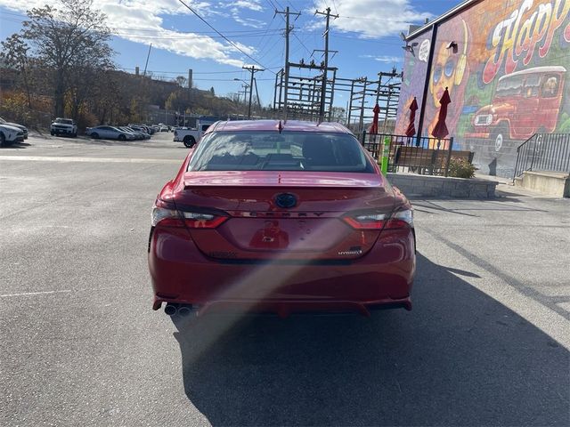 2021 Toyota Camry Hybrid SE