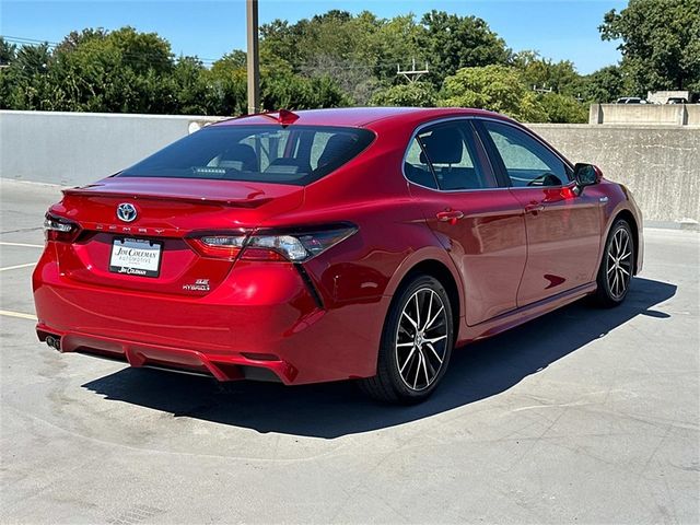 2021 Toyota Camry Hybrid SE