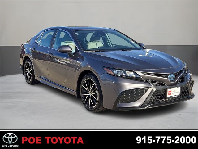 2021 Toyota Camry Hybrid SE