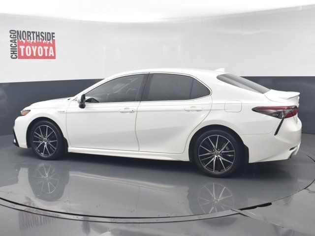 2021 Toyota Camry Hybrid SE