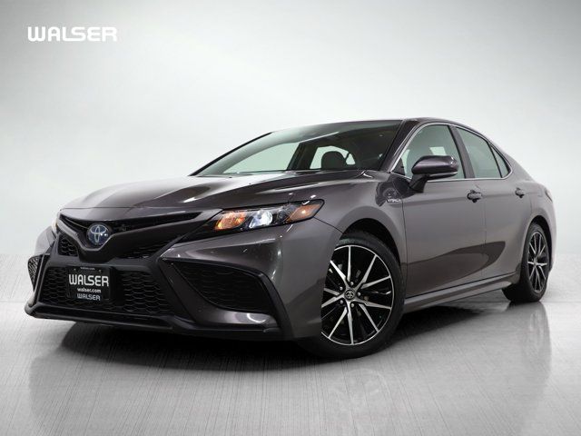 2021 Toyota Camry Hybrid SE