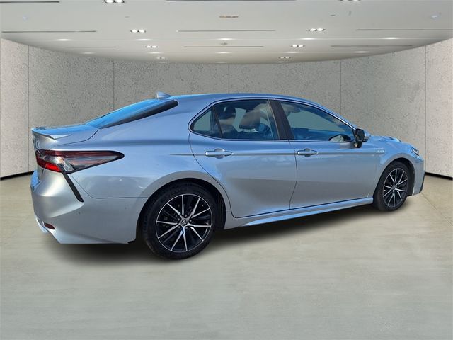 2021 Toyota Camry Hybrid SE