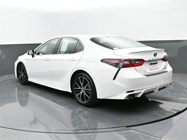 2021 Toyota Camry Hybrid SE