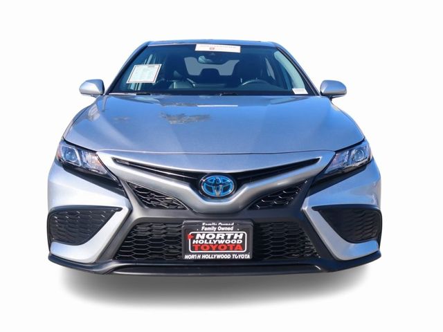 2021 Toyota Camry Hybrid SE