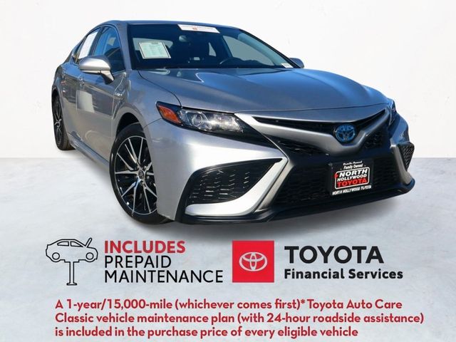 2021 Toyota Camry Hybrid SE