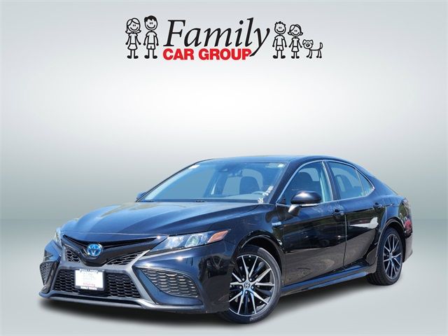 2021 Toyota Camry Hybrid SE