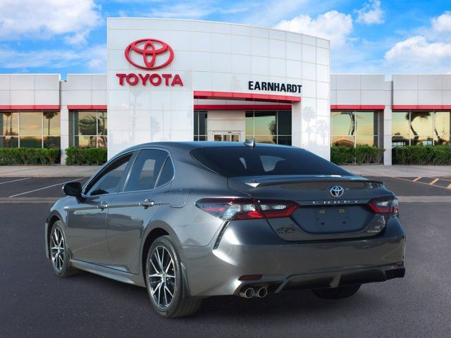 2021 Toyota Camry Hybrid SE