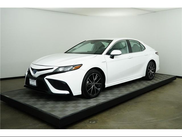 2021 Toyota Camry Hybrid SE